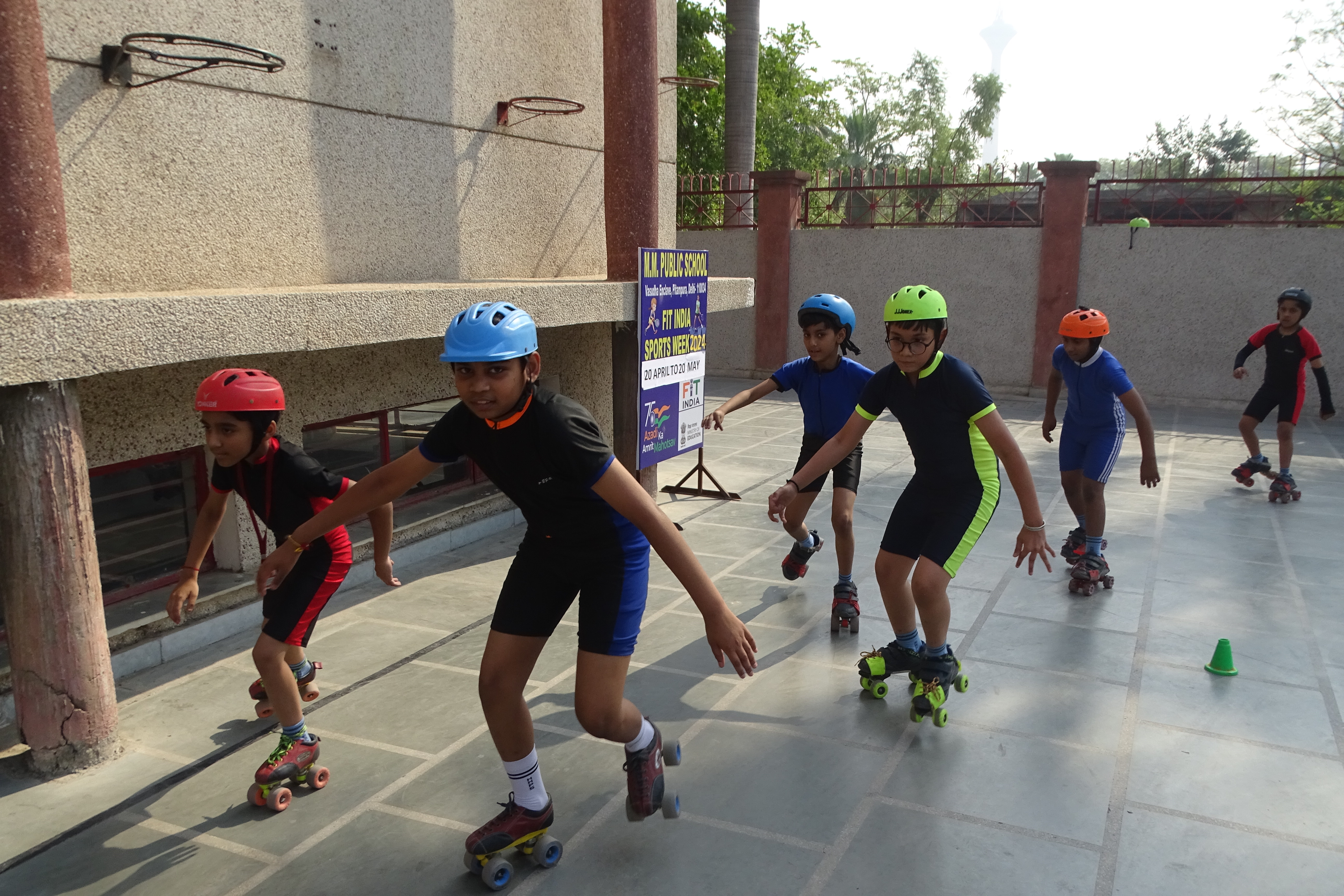 SKATING