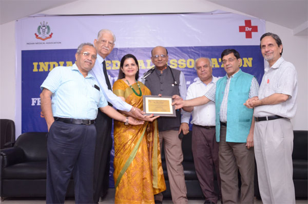 Felicitation of Principal Madam Mrs. Rooma Pathak with Distinguished Award