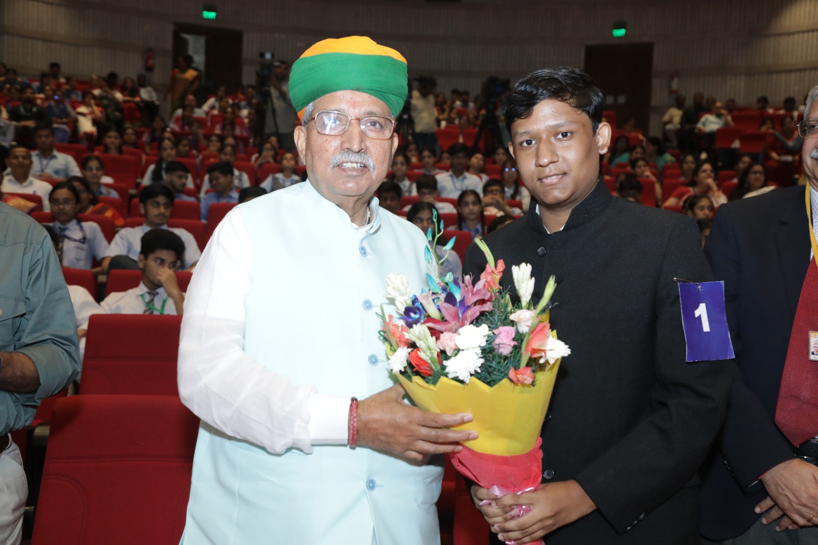 MMPS Awarded With Pandit Motilal Nehru Running Parliamentary Shield 