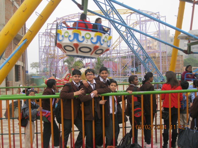 Excursion To Jurassik Park On 08-02-2014
