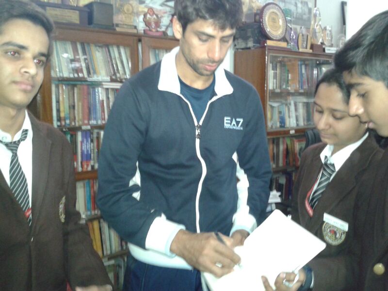  Interaction with Ashish Nehra 10-02-2014