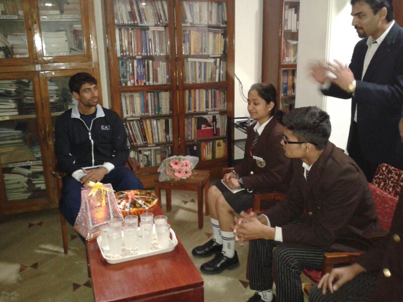  Interaction with Ashish Nehra 10-02-2014