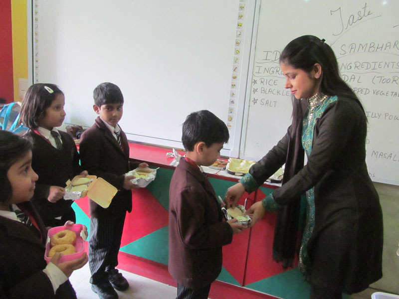 Meal Day Activity on 26 Feb, 2014