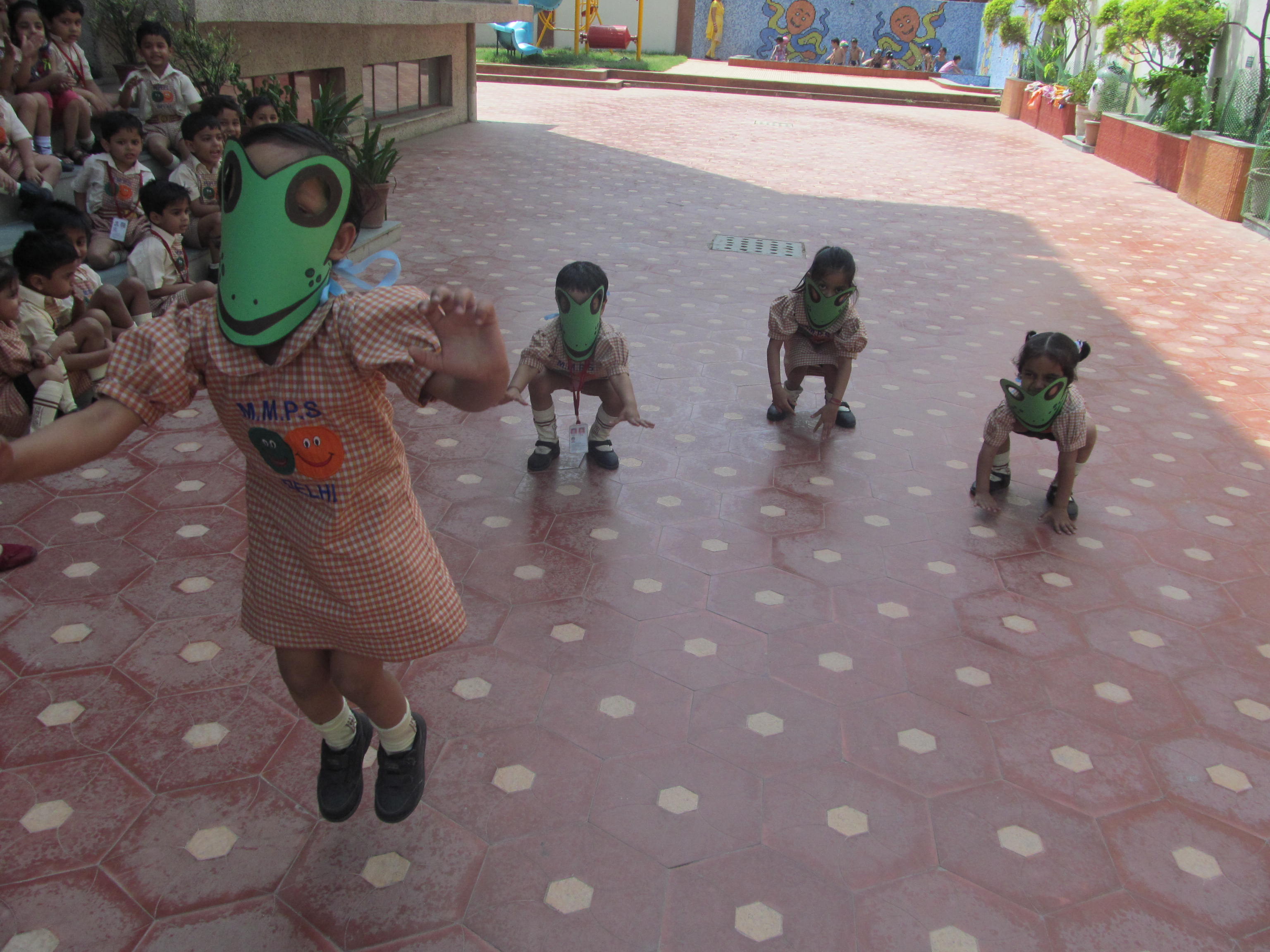 Frog Race On 23-04-2014