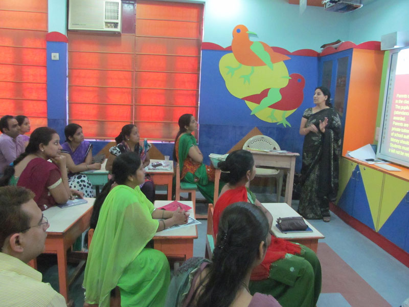 Orientation Programme For Parents Of Classes LKG To V On 26-04-2014