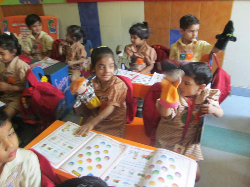 Reading Activity Of LKG-UKG On 30-04-2014