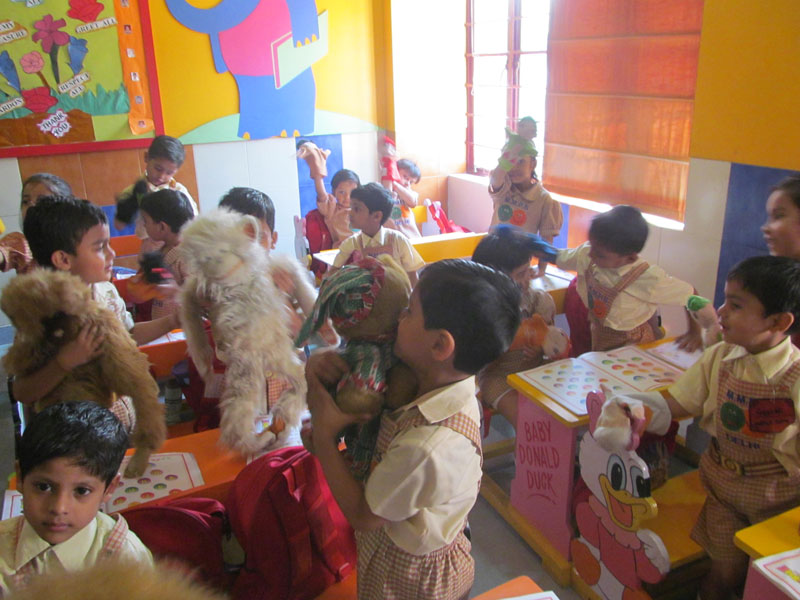 Reading Activity Of LKG-UKG On 30-04-2014