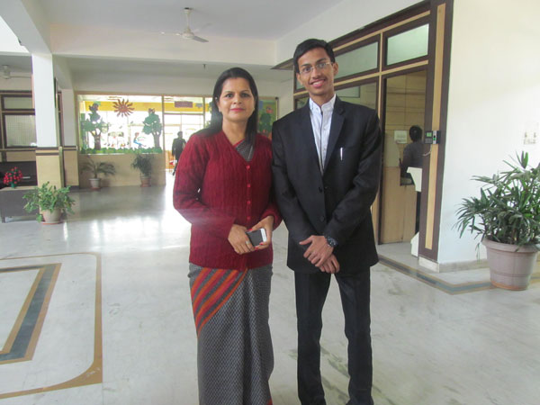 CLASS XII FAREWELL IN SCHOOL