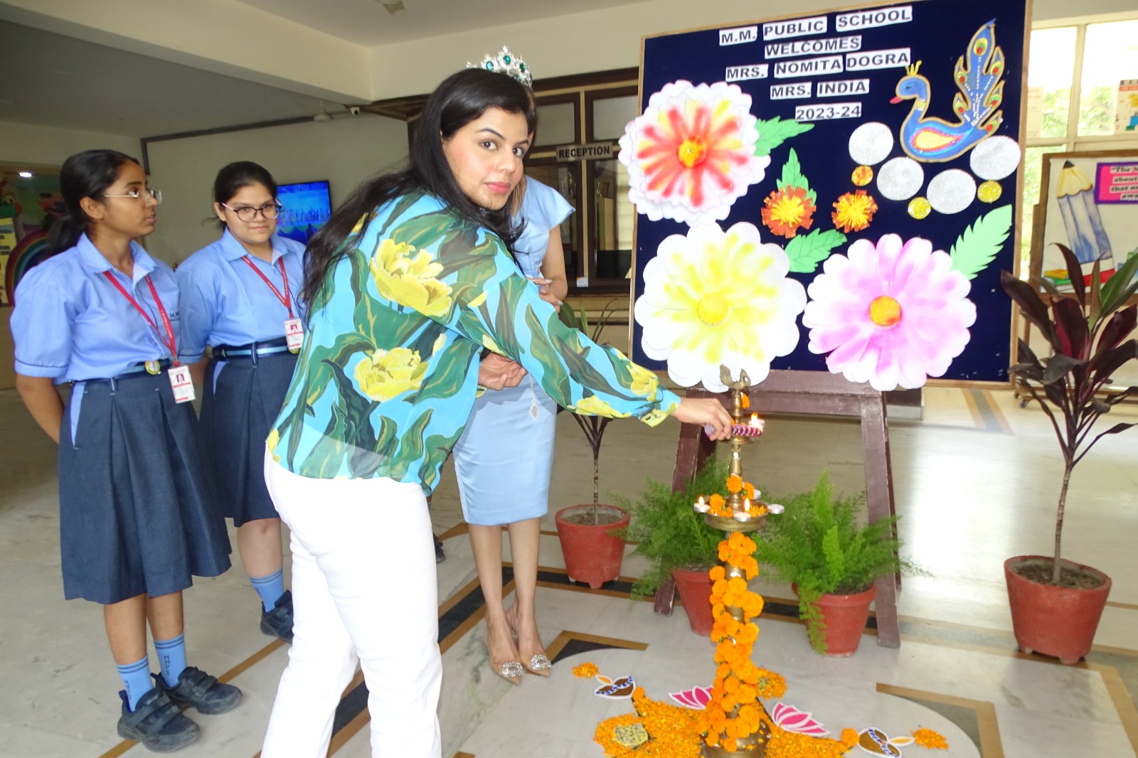 Interactive Session with the renowned Mrs. India Winner 2023-24 Mrs. Nomita Dogra.