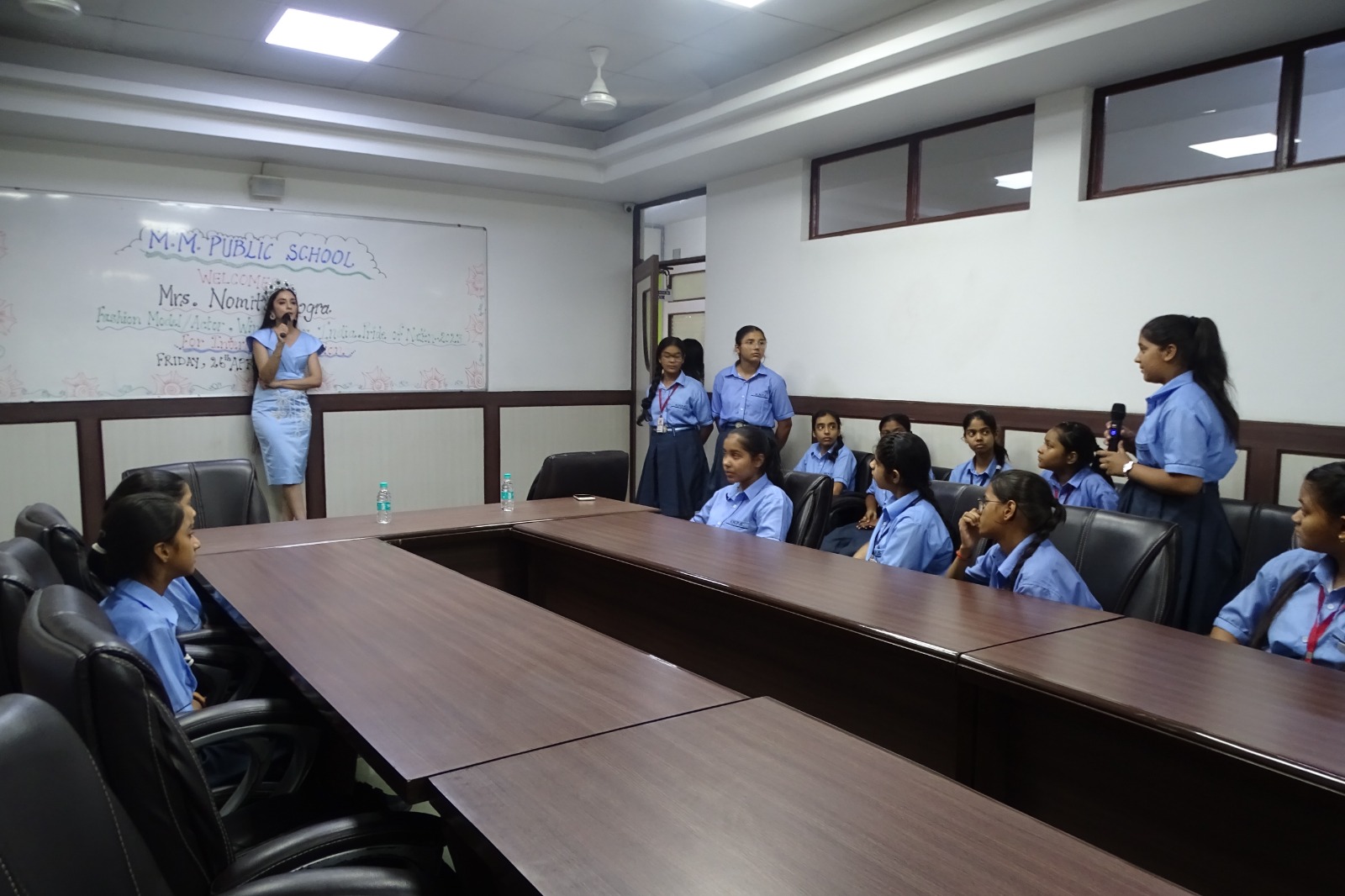 Interactive Session with the renowned Mrs. India Winner 2023-24 Mrs. Nomita Dogra.