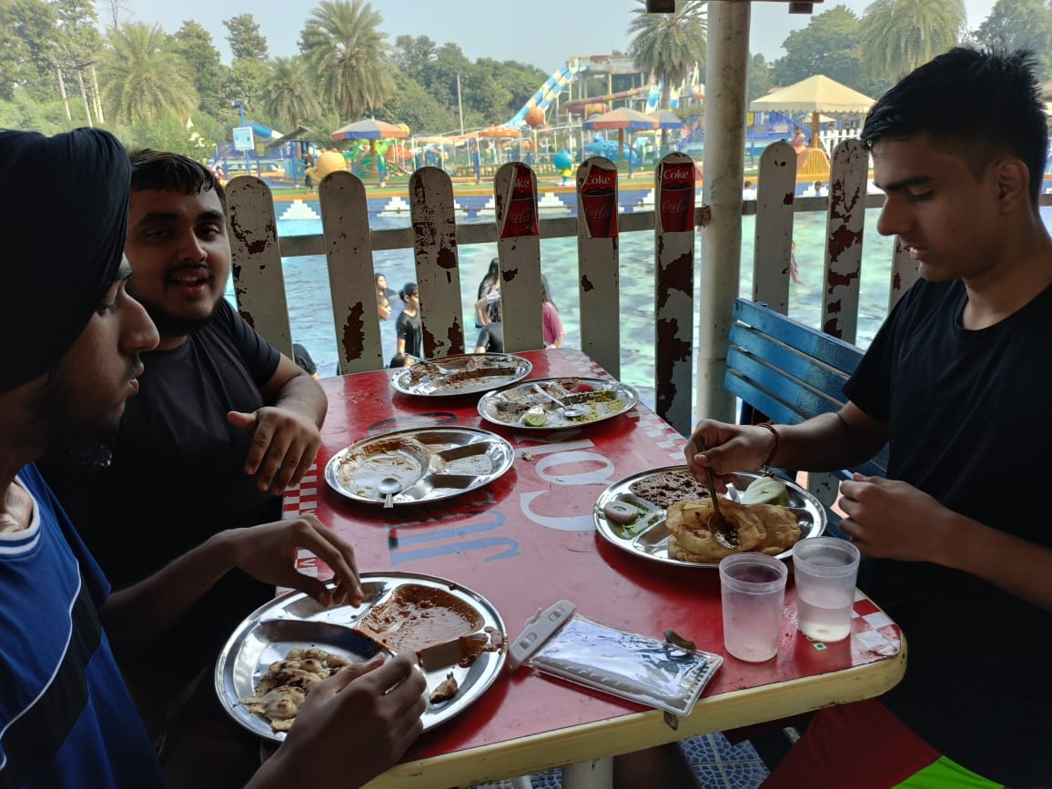 PICNIC AT FUN N FOOD VILLAGE