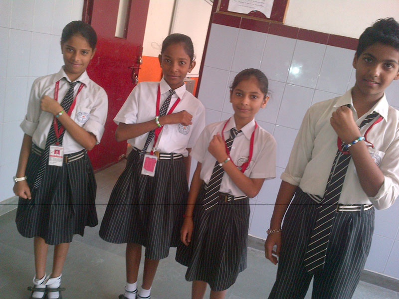 WATER BRACELET MAKING BY HEALTH & HYGIENE CLUB ON 20-10-2014