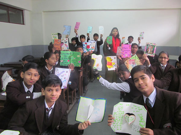 MAKING CARDS AND CRAFT GIFTS FOR INMATES OF OLD AGE HOME