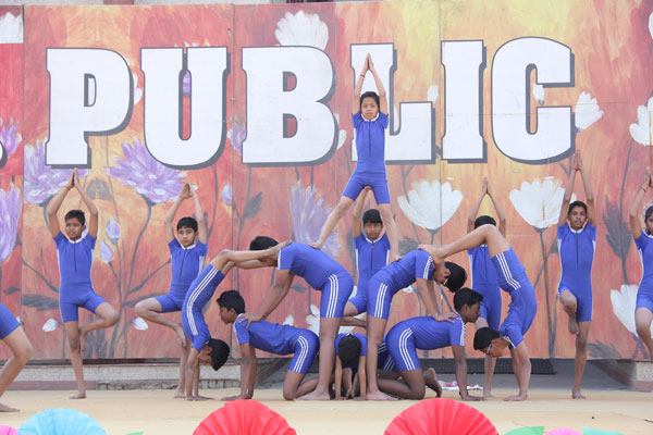 Annual Sports Day and Prize Distribution Function on 14th February 2014