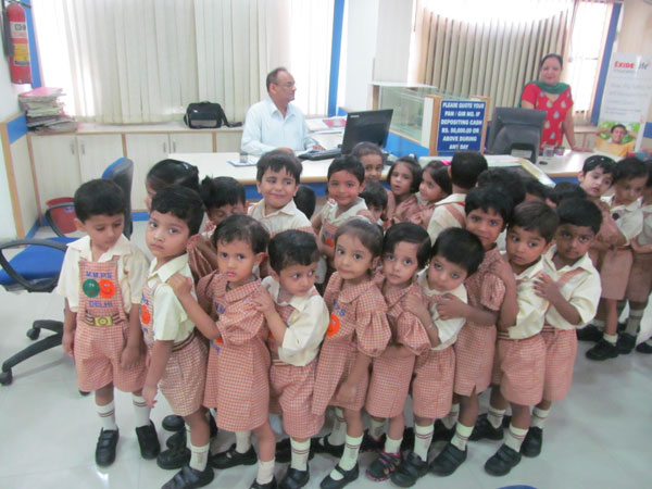 BANK VISIT FOR LKG-UKG