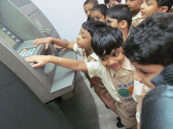 BANK VISIT FOR LKG-UKG