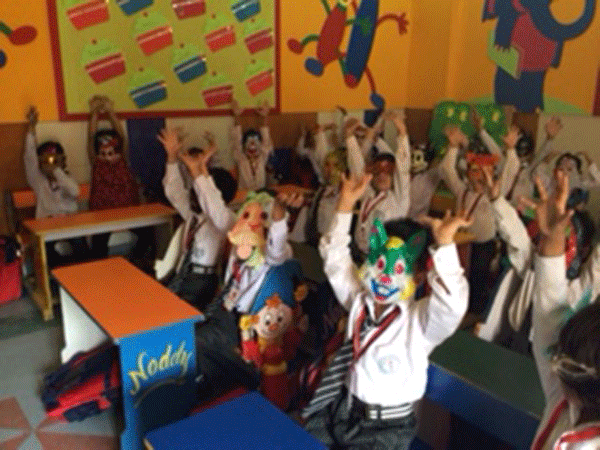 Mask Party
