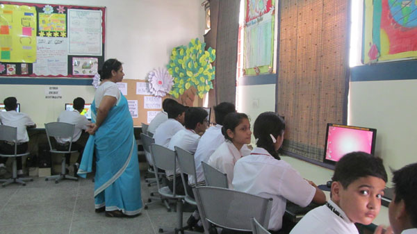 PowerPoint presentation on Best out of Waste by Computer Club