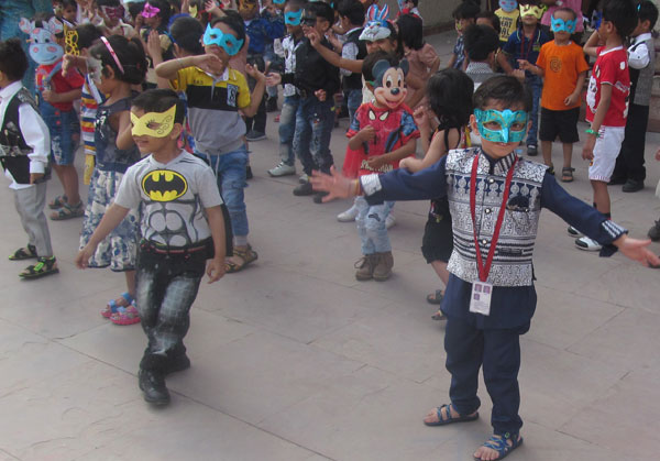 Mask Party by Tiny Tots