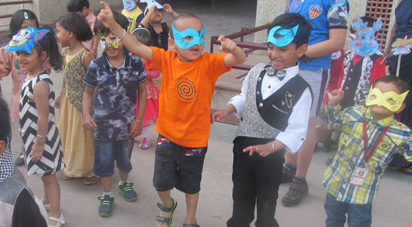 Mask Party by Tiny Tots