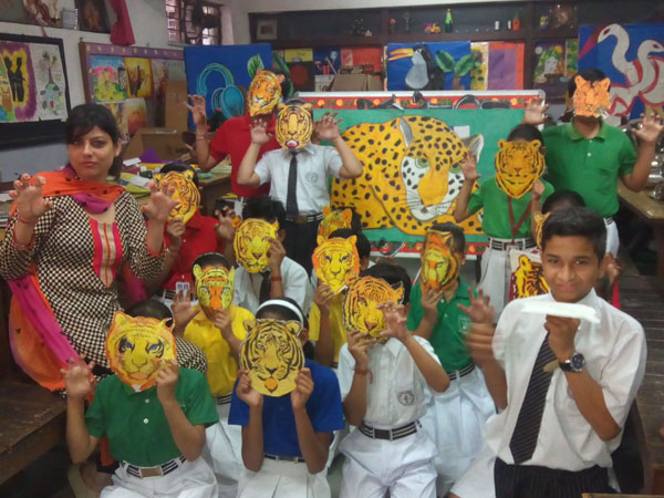 Mask making (Tiger) competition