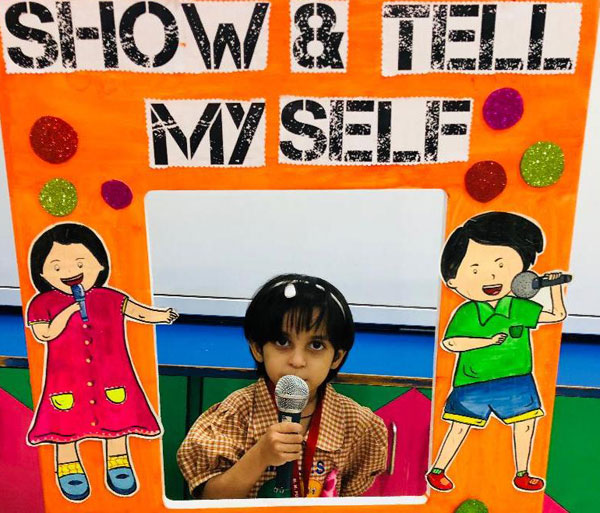 Show N Tell - Self Introduction by Mont students