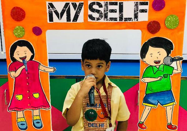 Show N Tell - Self Introduction by Mont students