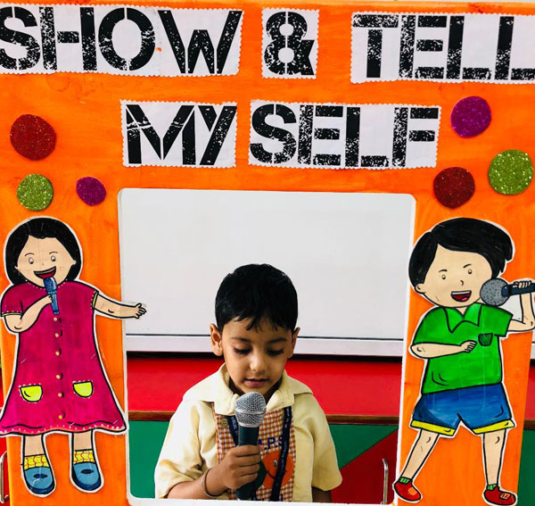 Show N Tell - Self Introduction by Mont students