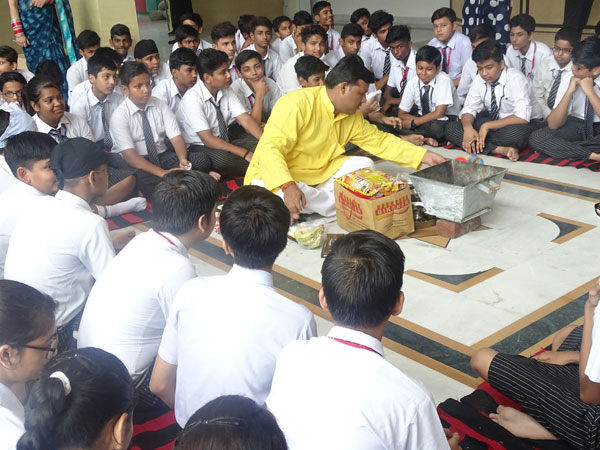 Atmosphere of Spirituality by Hawan of class IX