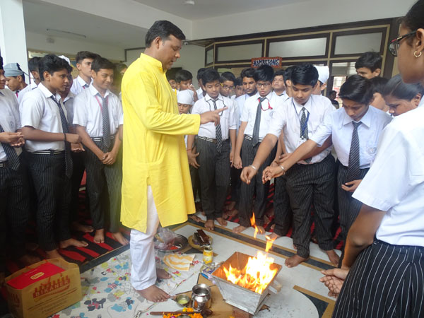 Atmosphere of Spirituality by Hawan of class IX