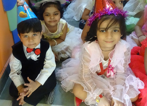 Mock Birthday Party by Mont Students