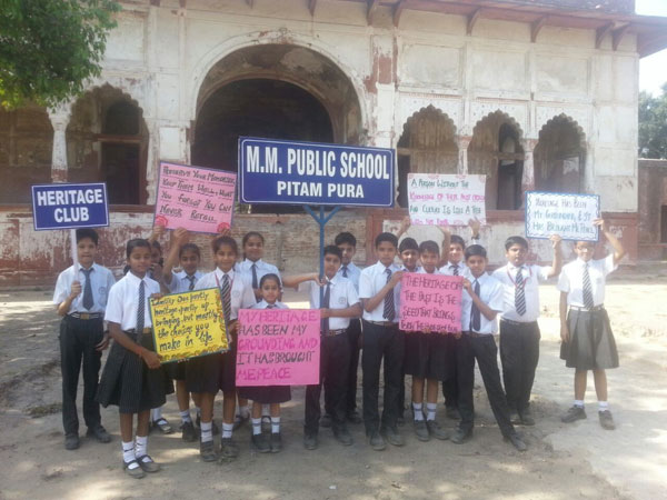 Rally on World Heritage Day at Sheesh Mahal