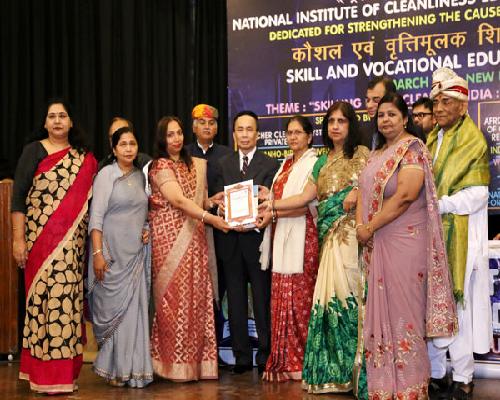 NATIONAL FELICITATION