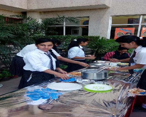 FOOD STALL ON PTM DAY