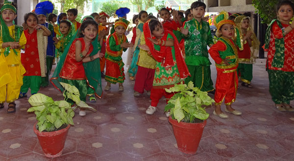 Baisakhi Celebration by Mont Students