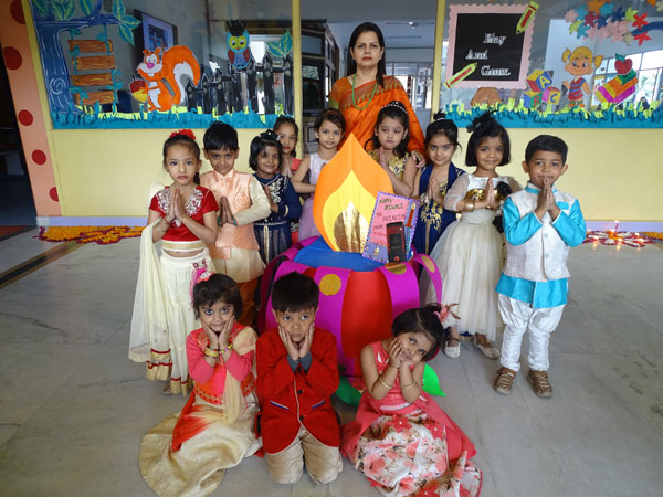 DIWALI CELEBRATION BY PRE PRIMARY STUDENTS