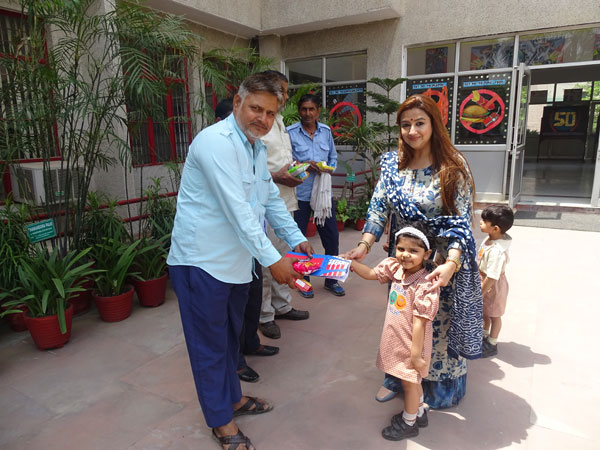 Celebration of International Labour Day by Mont students