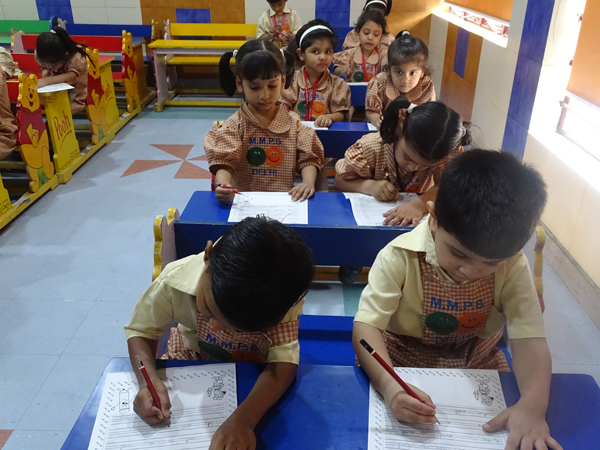 English Calligraphy Activity 