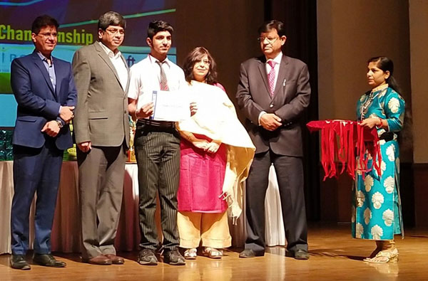 Felicitation of MMPians by Microsoft