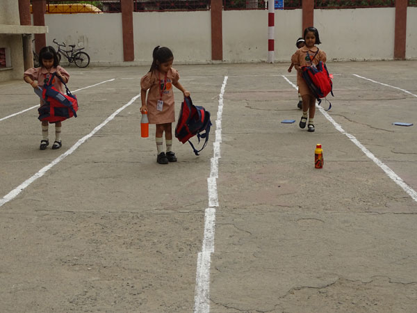 PACK A BAG RACE