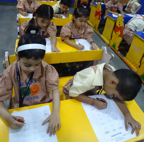 Hindi Calligraphy activity by pre-primary