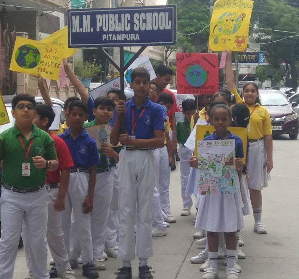 Rally on “Say no to Plastic” by Eco Club