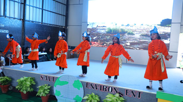 Class Presentation Assembly