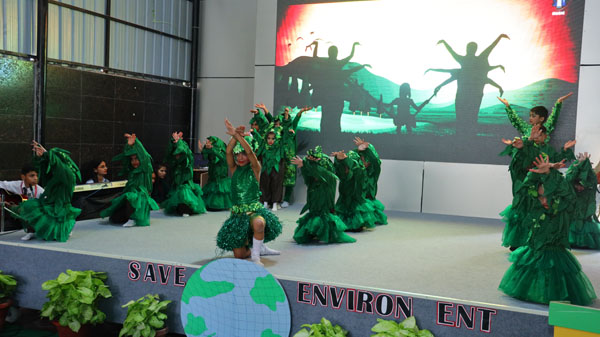 Class Presentation Assembly