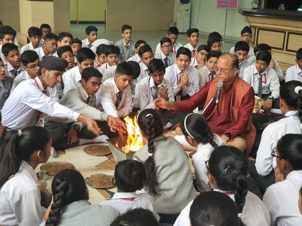 Hawan by class IX students