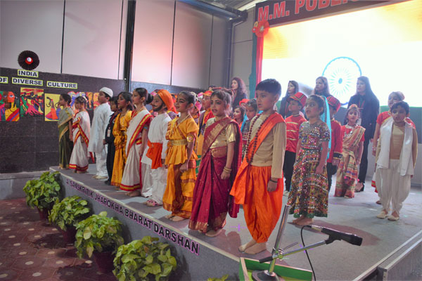 A Sanskritik Jharoka – Bharat Darshan