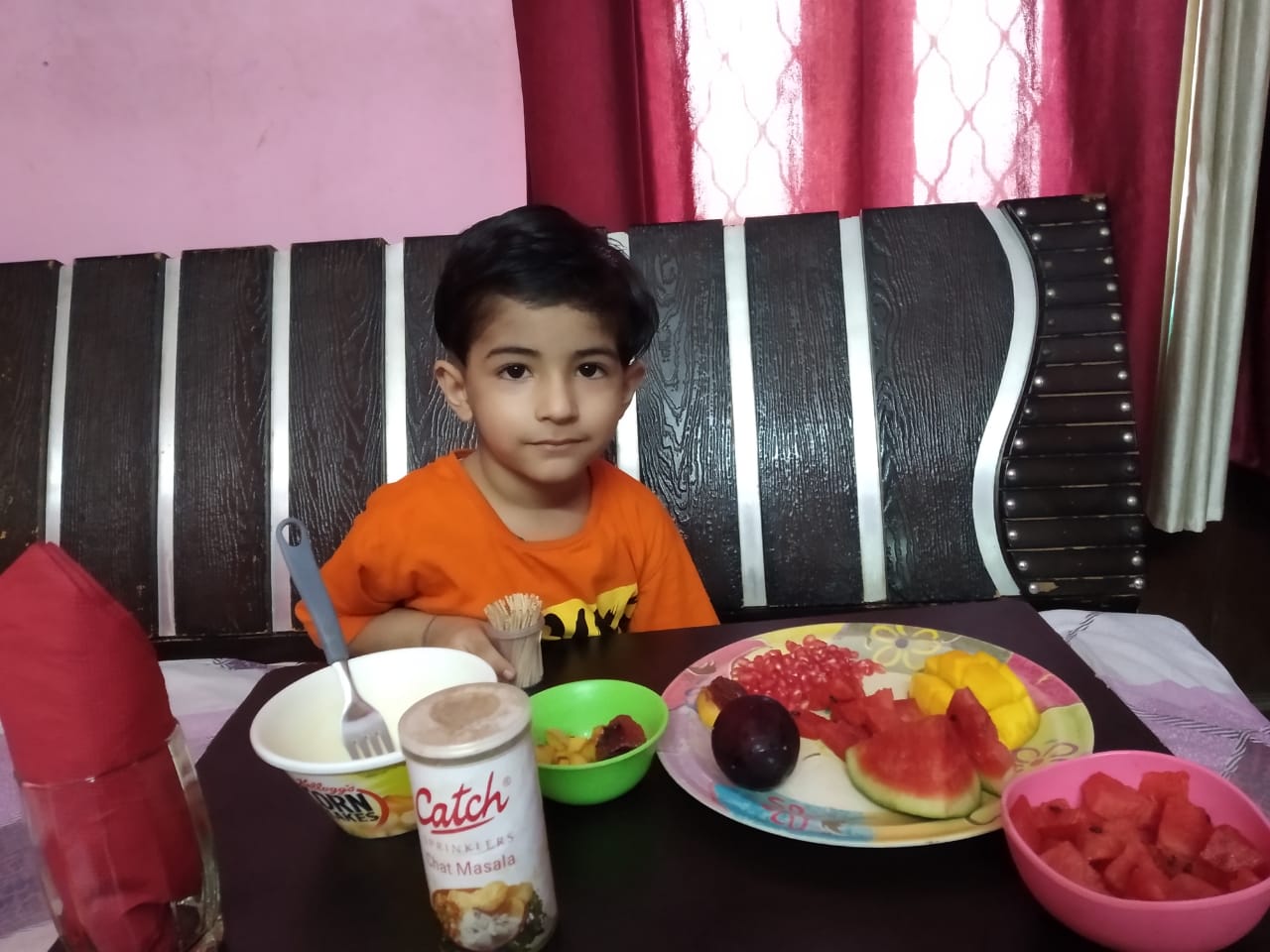 Fruit Chat Party