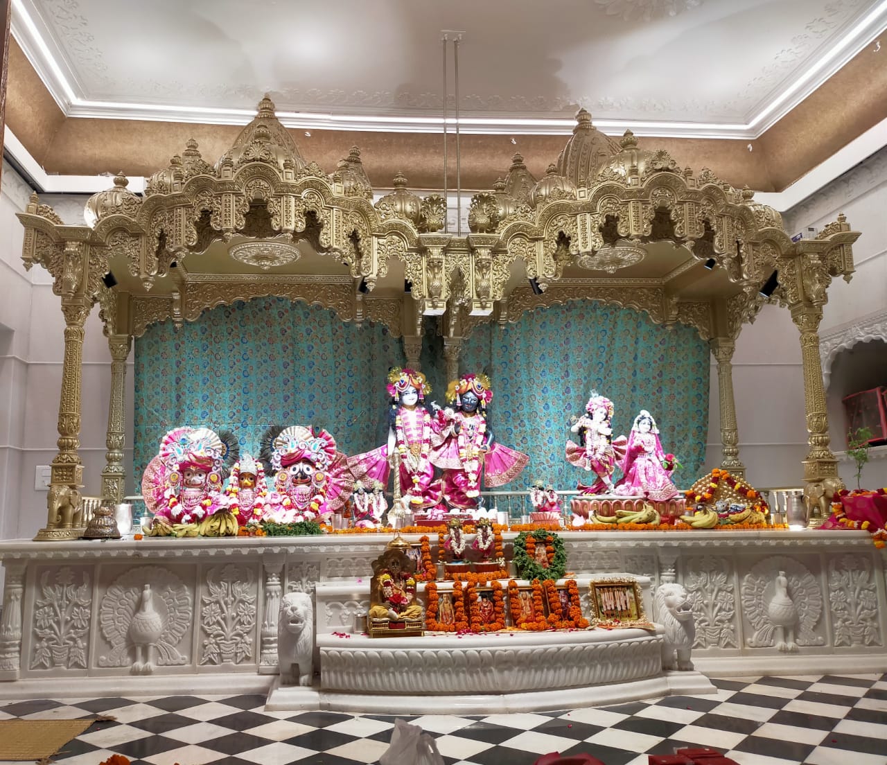 Excursion to ISKCON Temple