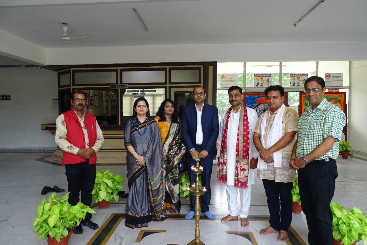 Hasya Kavi Sammelan in school