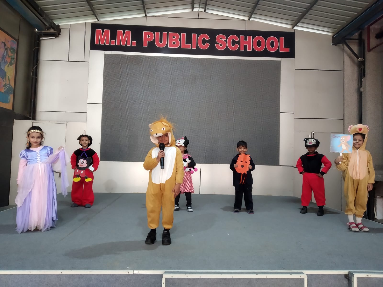 Show and Tell (Cartoon Characters)